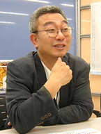 報道制作局制作部長の諏訪さん