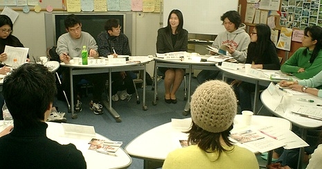 様々な職業人の話を聞くフォーラム