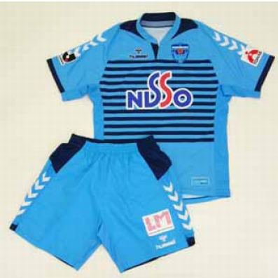����FC�ο���˥ۡ���˥�ʥ��ƥåɥ����������ǥ�������