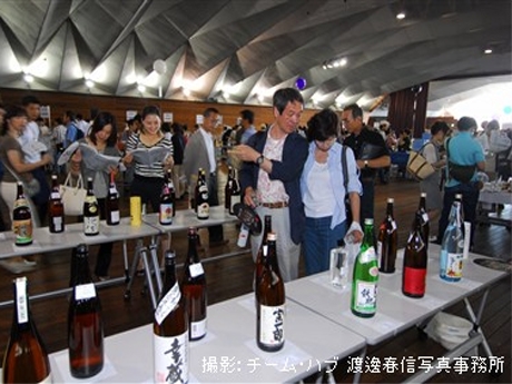 �礵�󶶤��ܳʾ���ˢ�����������񤫤�300������Ʋ��