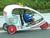 関内地区を走るドイツの自転車タクシー「ベロタクシー」